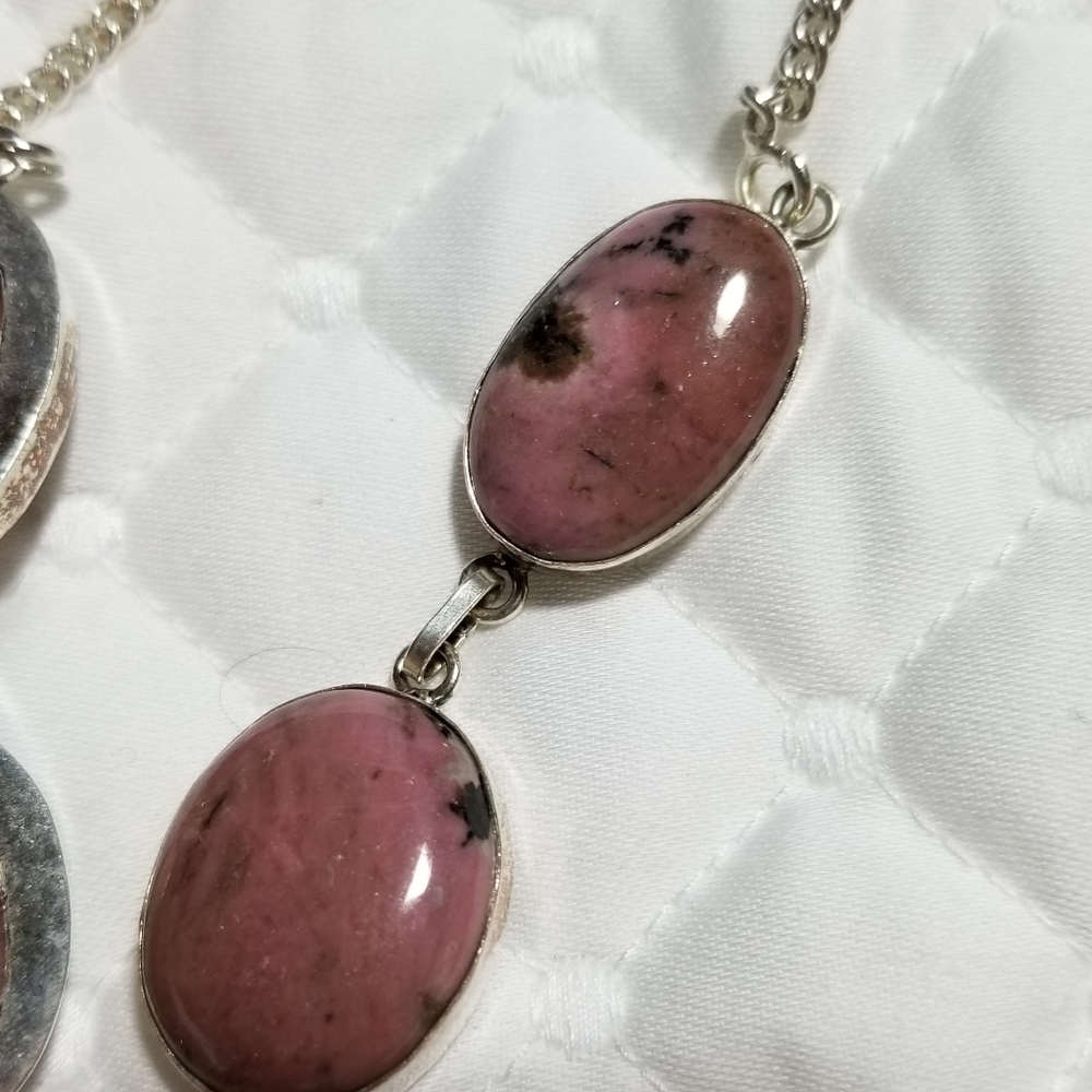 Pink Rhodonite necklace. - Picture 4 of 6